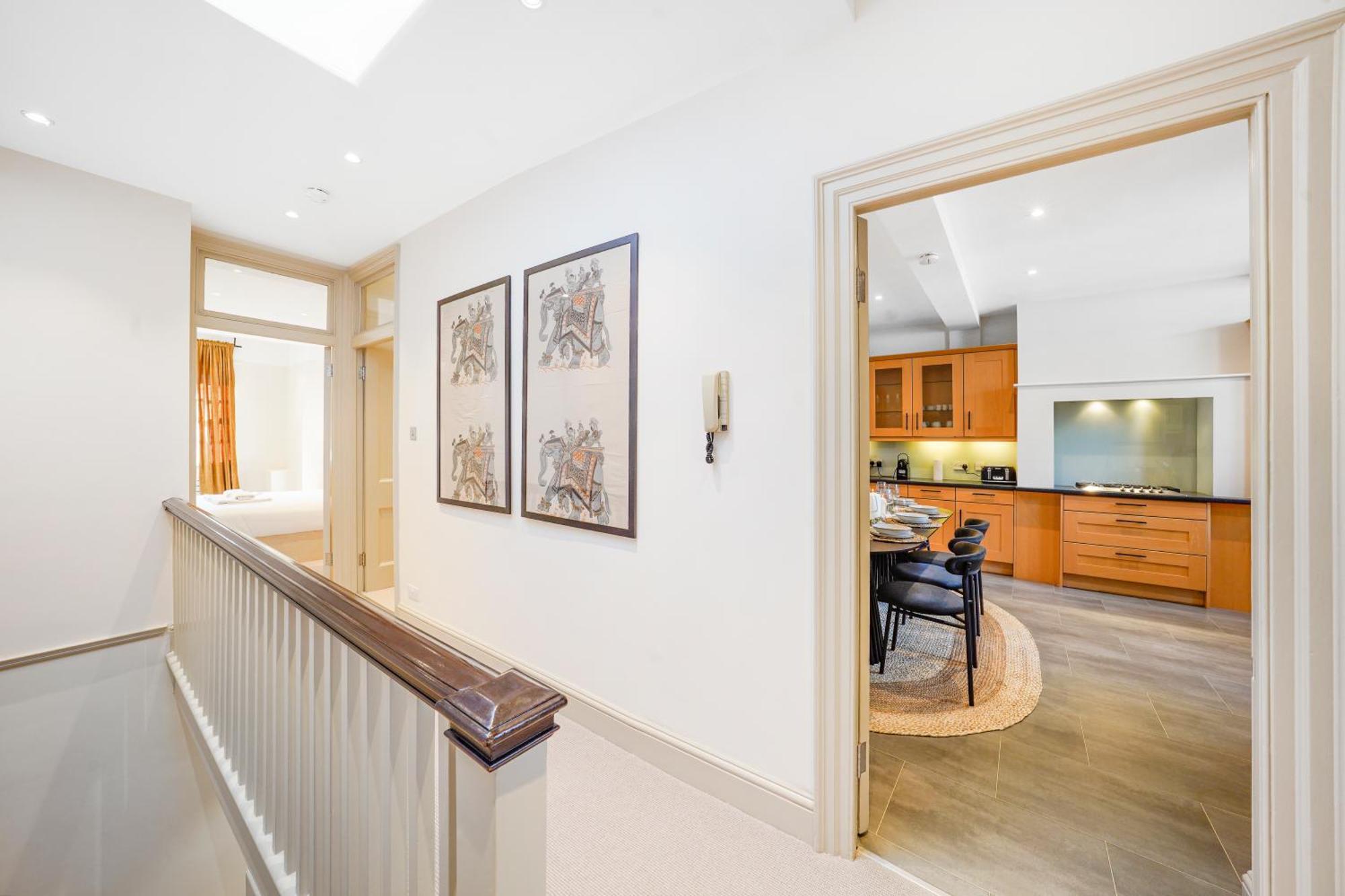 Spacious And Modern 4 Beds Home In Kensington London Exterior photo
