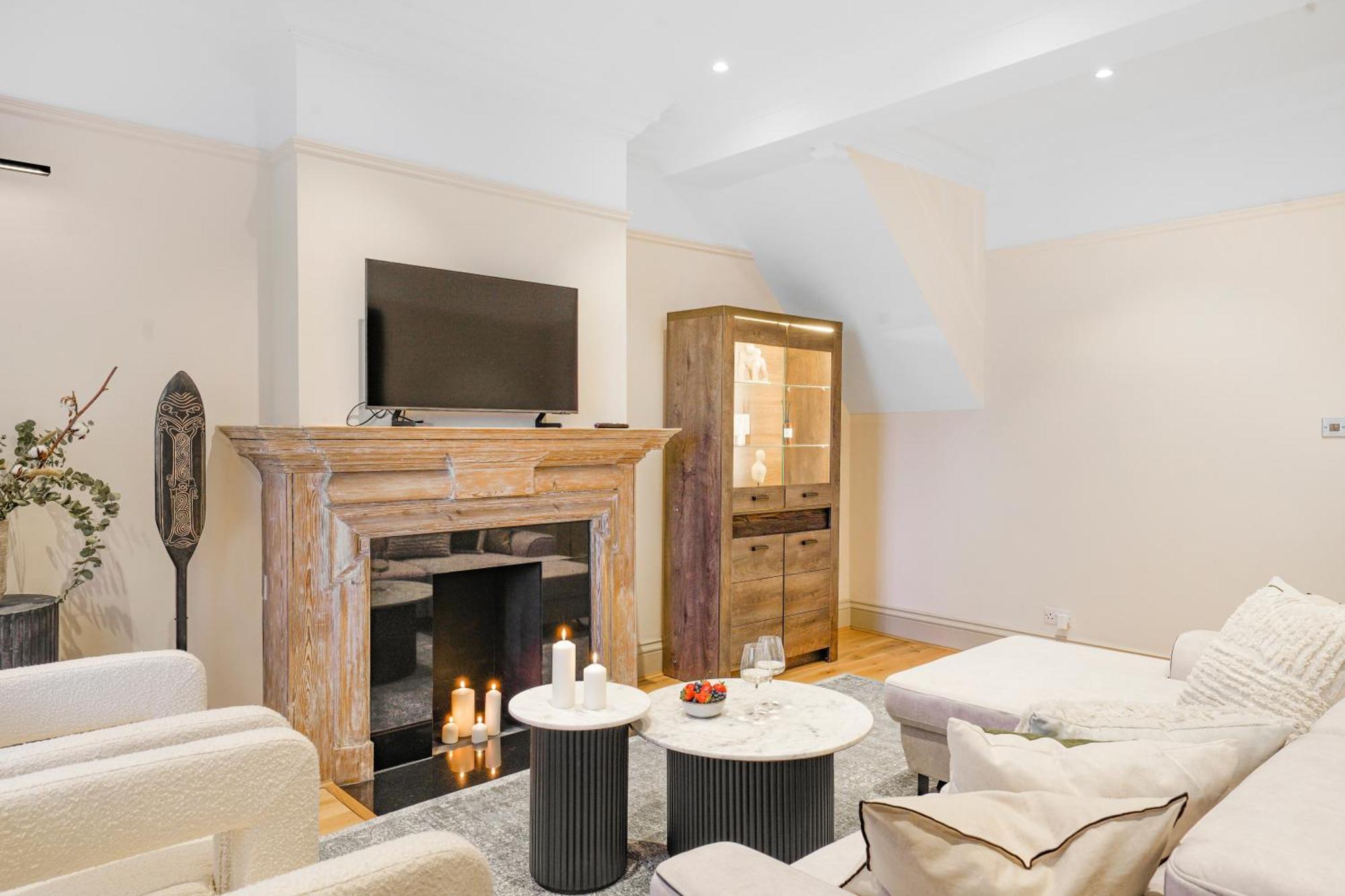 Spacious And Modern 4 Beds Home In Kensington London Exterior photo